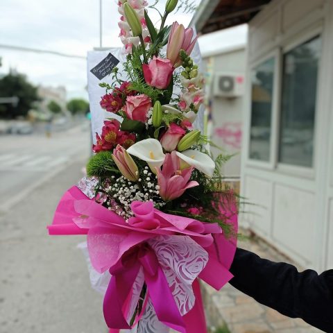 Veliki buketi i dostava cvijeća | Cvjećarnica Ilaria Split