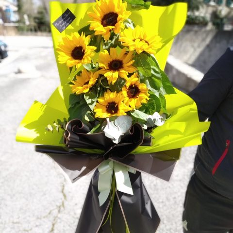 Buketi od suncokreta | Dostava cvijeća Split | Cvjećarnica Ilaria Split